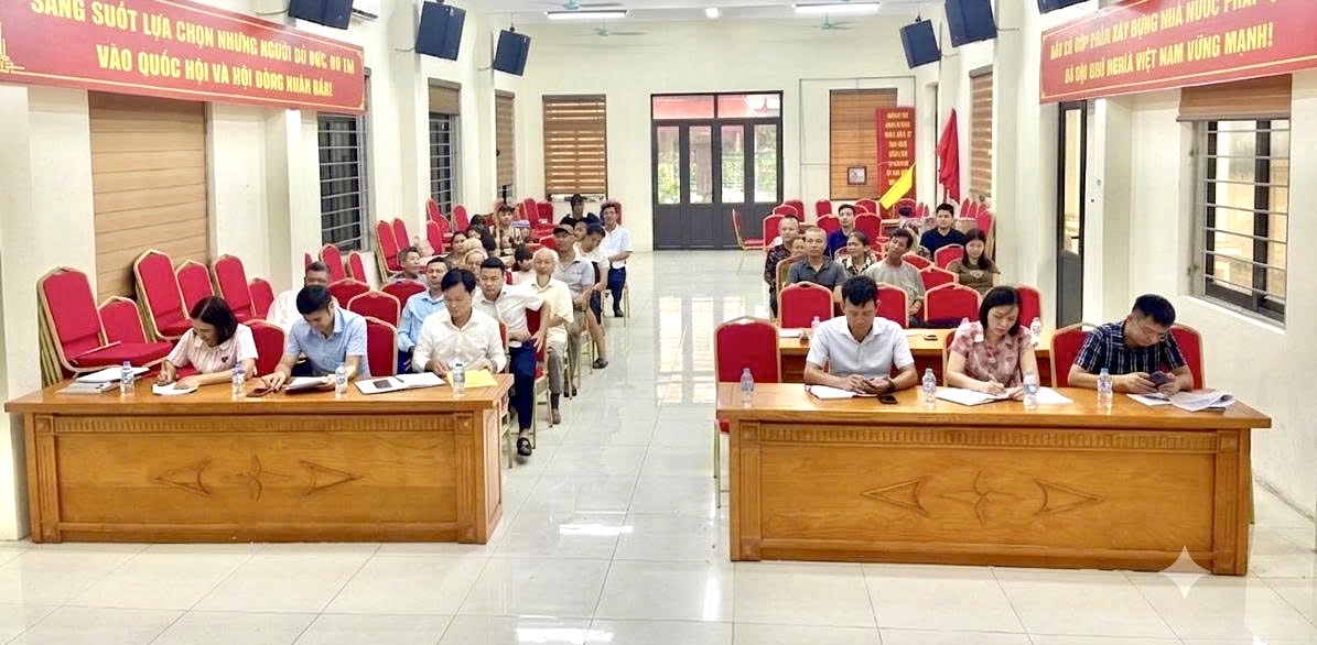 Xã Tiên Lữ đối thoại, vận động hộ gia đình, cá nhân có đất bị thu hồi về phương án Bồi thường hỗ trợ giải phóng mặt bằng thực hiện dự án Cụm Công nghiệp Thiện Phiến tại thôn Diệt Pháp