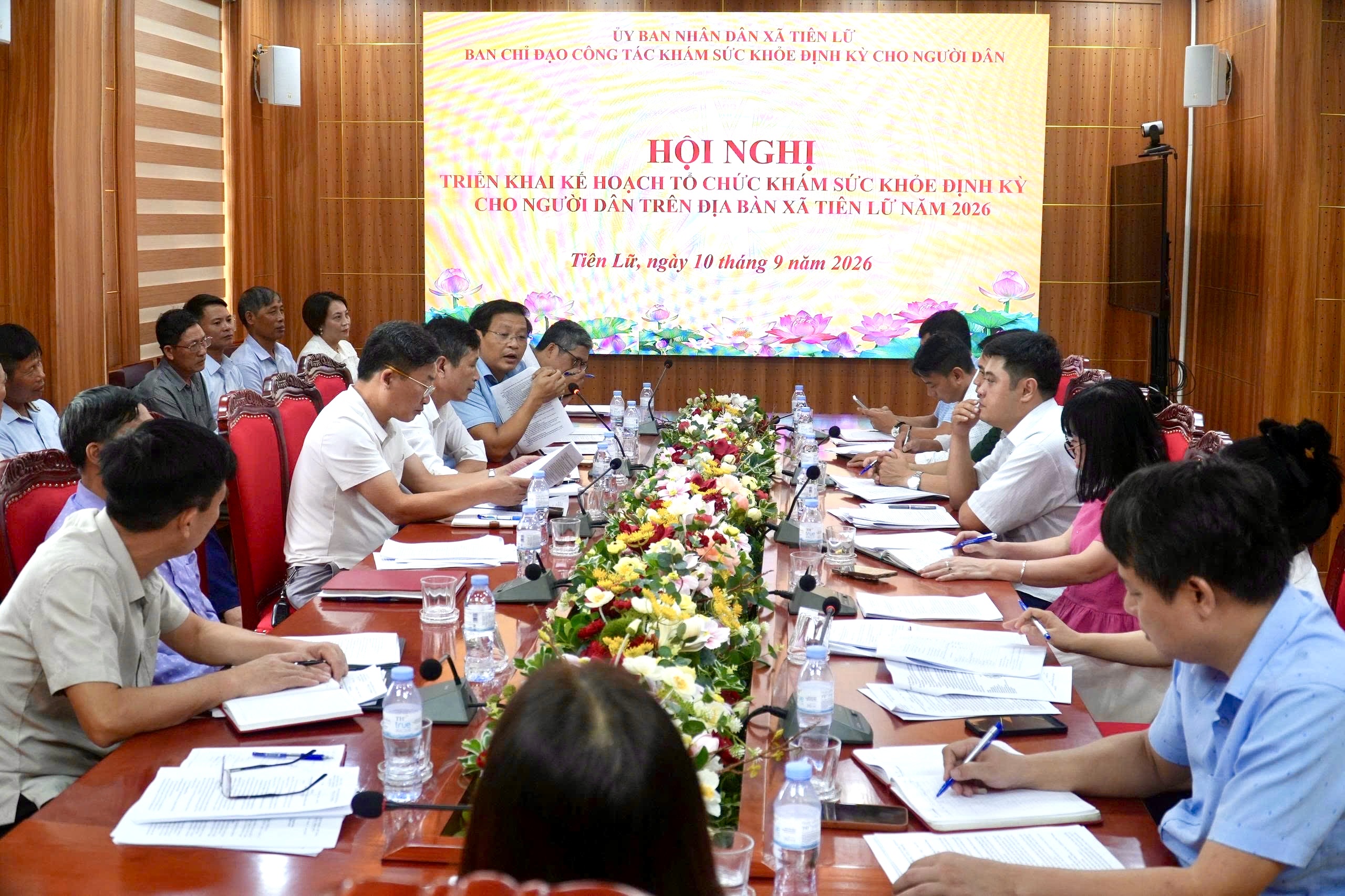 XÃ TIÊN LỮ TRIỂN KHAI CÔNG TÁC KHÁM SỨC KHỎE ĐỊNH KỲ CHO NGƯỜI DÂN
