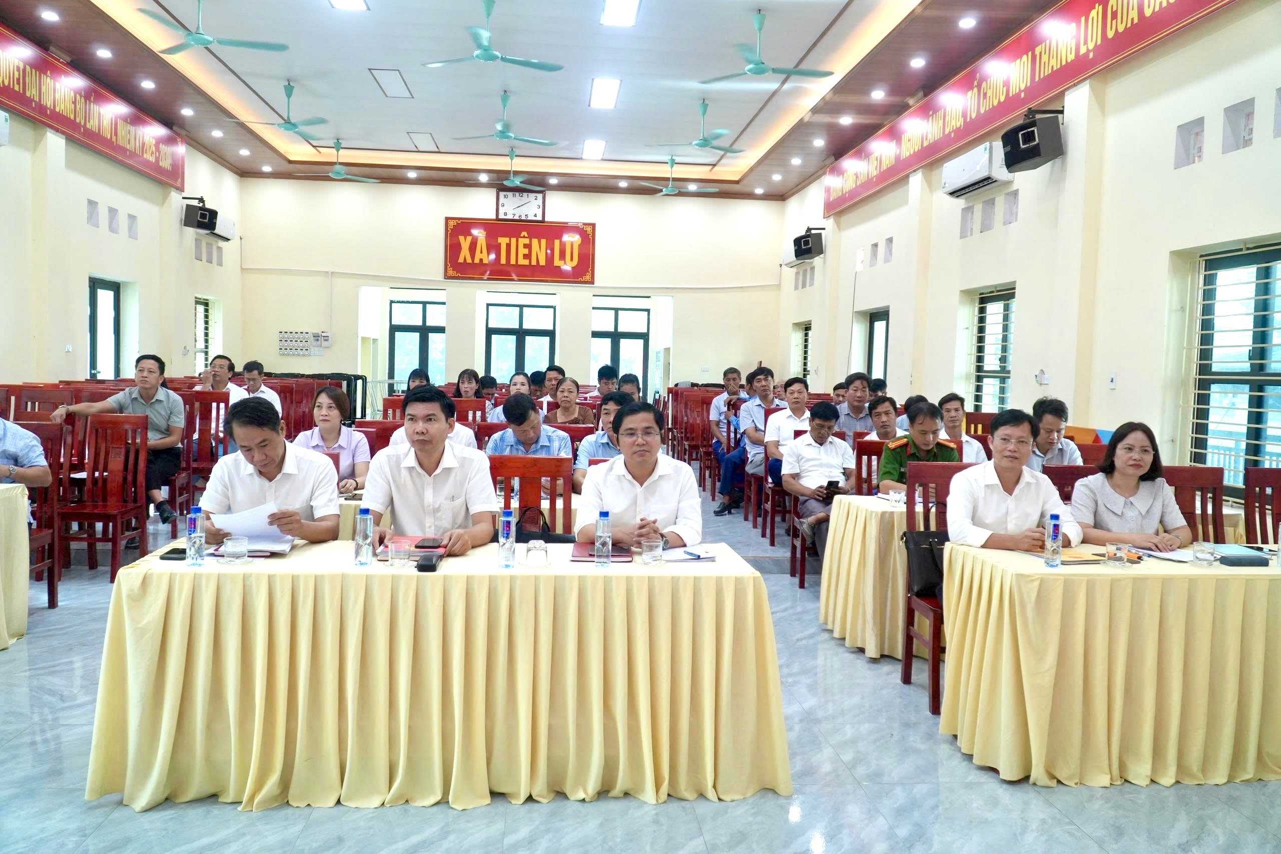 XÃ TIÊN LỮ TỔ CHỨC HỘI NGHỊ BAN CHẤP HÀNH ĐẢNG BỘ XÃ  LẦN THỨ 19, NHIỆM KỲ 2025 – 2030 MỞ RỘNG