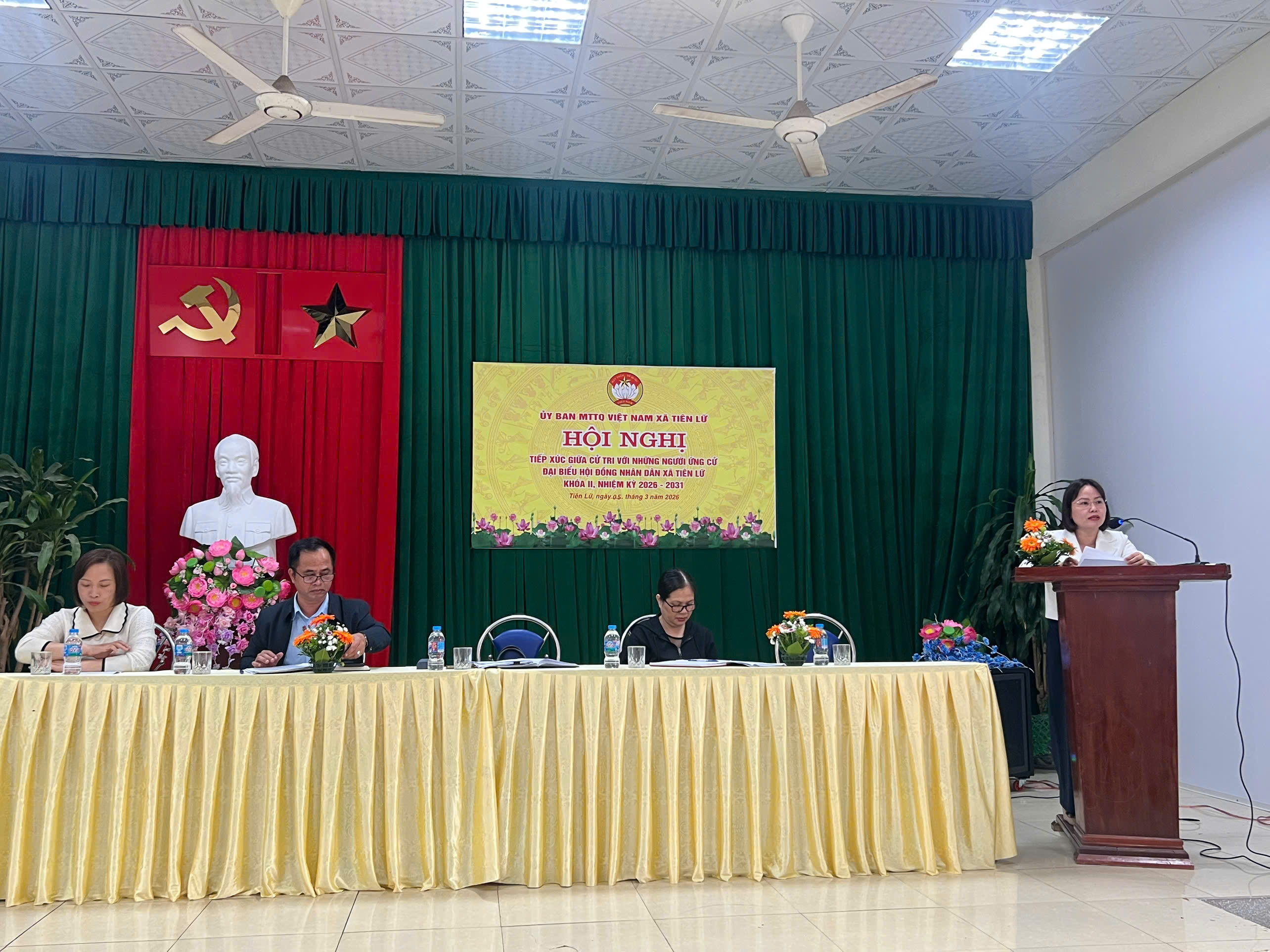 HỘI NGHỊ TIẾP XÚC CỬ TRI VẬN ĐỘNG BẦU CỬ ĐƠN VỊ BẦU CỬ SỐ 2 – THÔN THỤY DƯƠNG