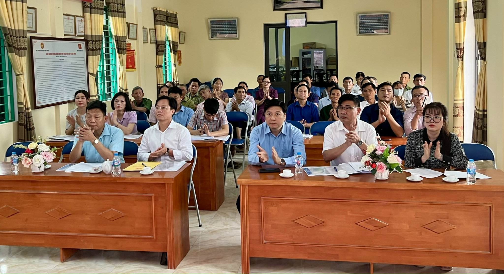 UBND xã Tiên Lữ tổ chức hội nghị lấy ý kiến cộng đồng dân cư về Quy hoạch chi tiết Cụm công nghiệp Hải Triều