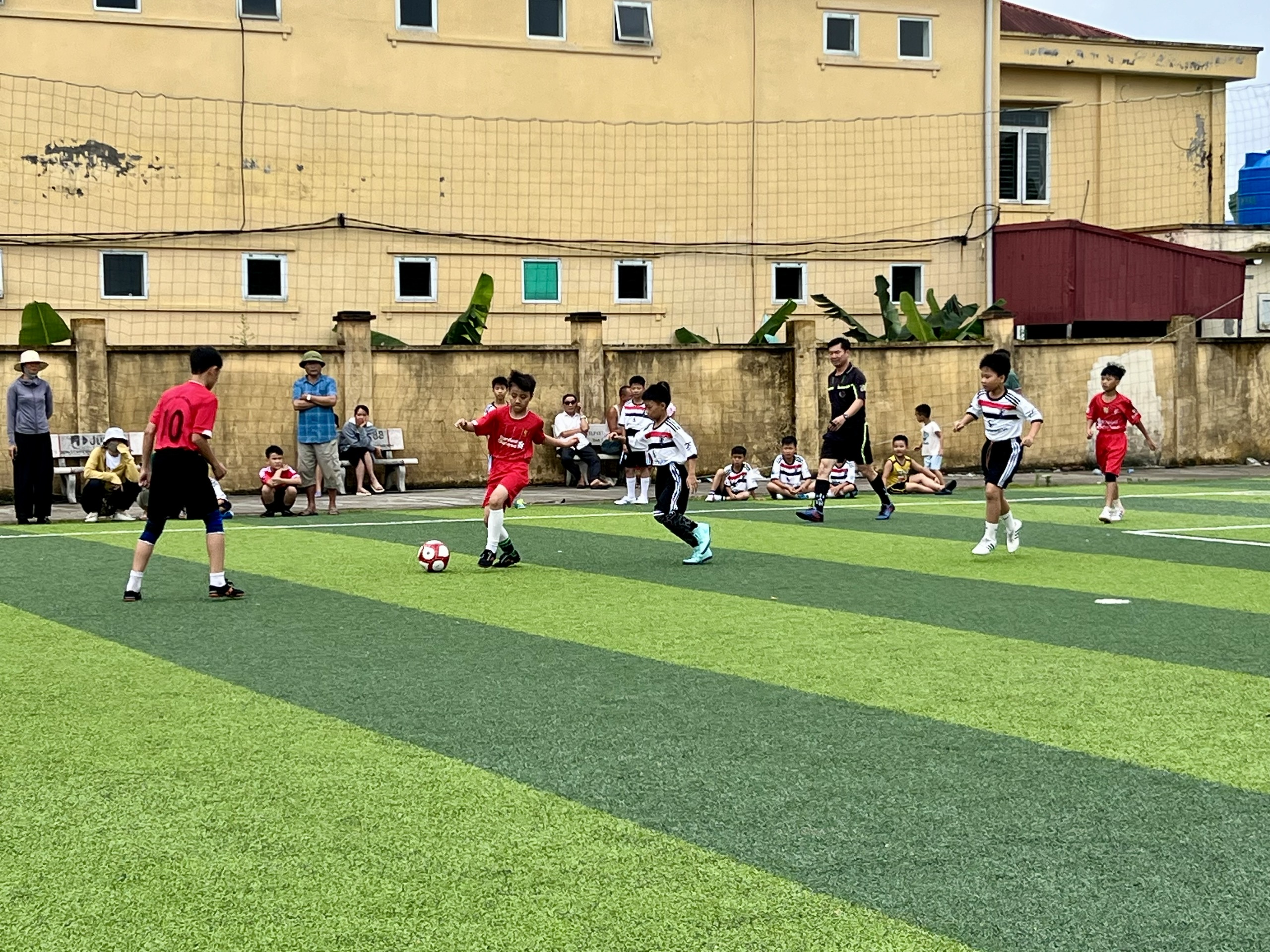 TIÊN LỮ TỔ CHỨC THI ĐẤU MÔN BÓNG ĐÁ U10 TẠI ĐẠI HỘI THỂ DỤC THỂ THAO LẦN THỨ I NĂM 2026