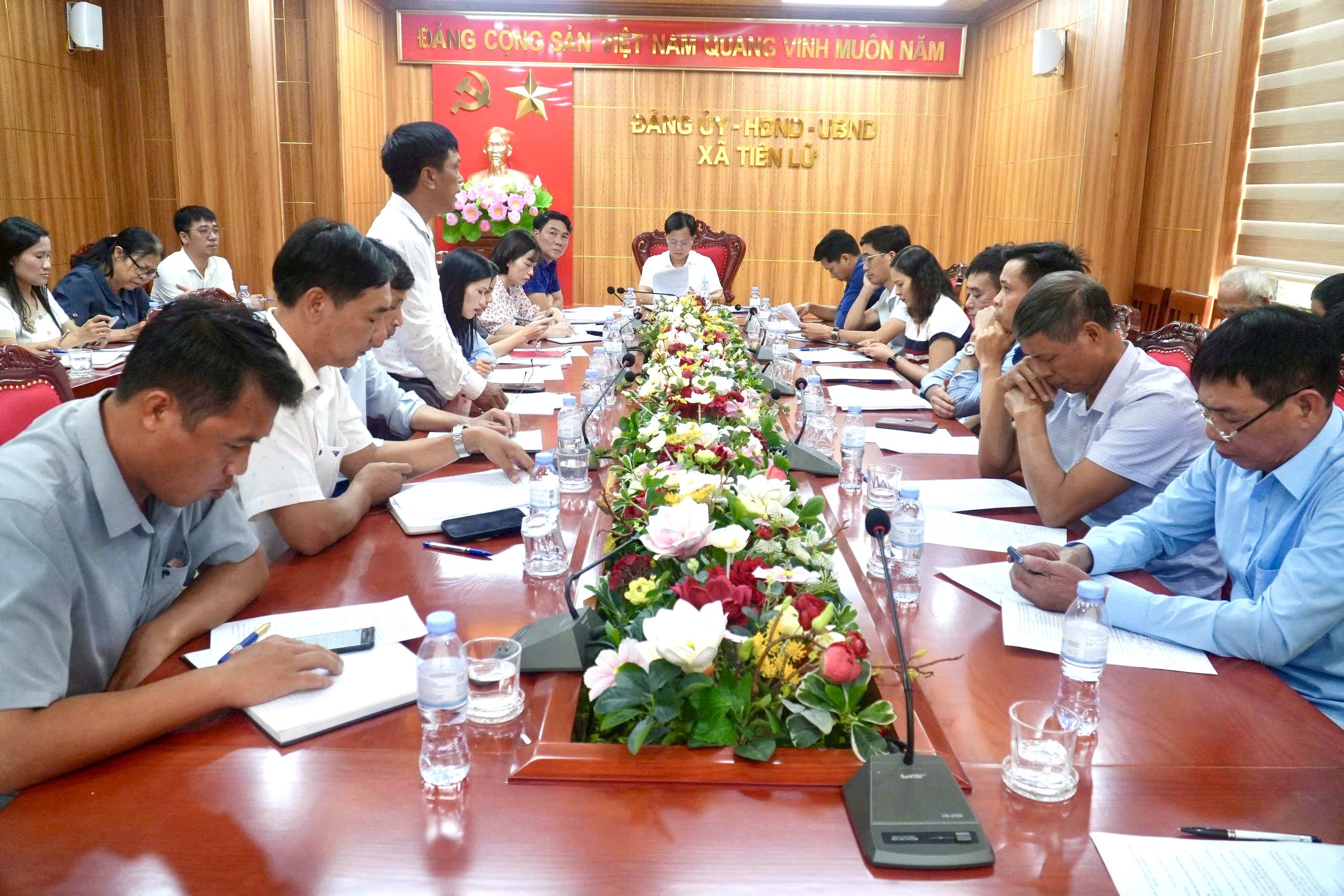 XÃ TIÊN LỮ: KIỂM ĐIỂM, ĐÔN ĐỐC TIẾN ĐỘ THỰC HIỆN THU THẬP CƠ SỞ DỮ LIỆU VỀ ĐẤT ĐAI TRÊN ĐỊA BÀN XÃ.