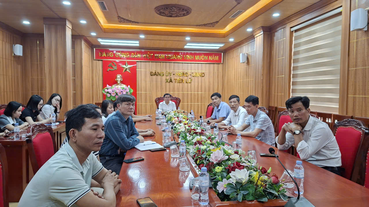 Văn phòng UBND tỉnh Tập huấn phần mềm Văn phòng số cho các xã, phường.